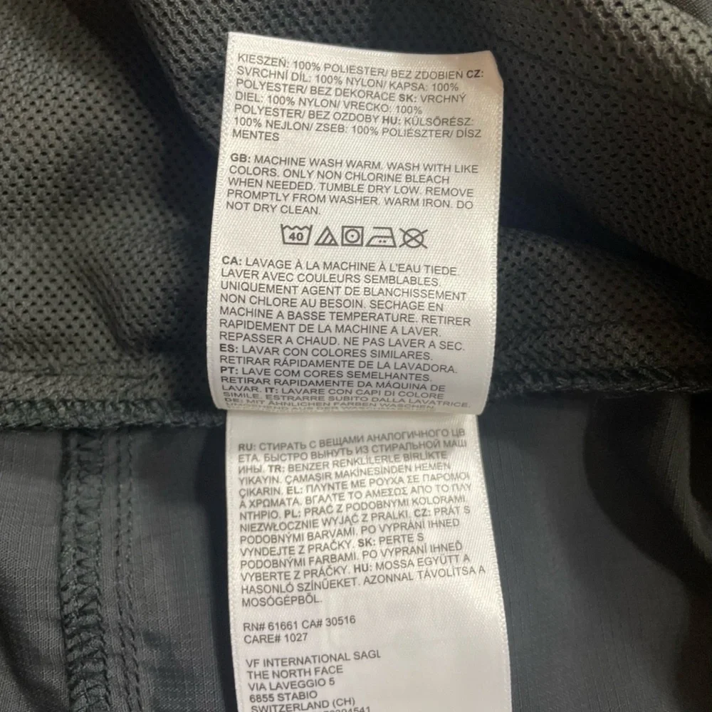 The North Face Pull-On Adventure Shorts in Asphalt Grey XXL NWT